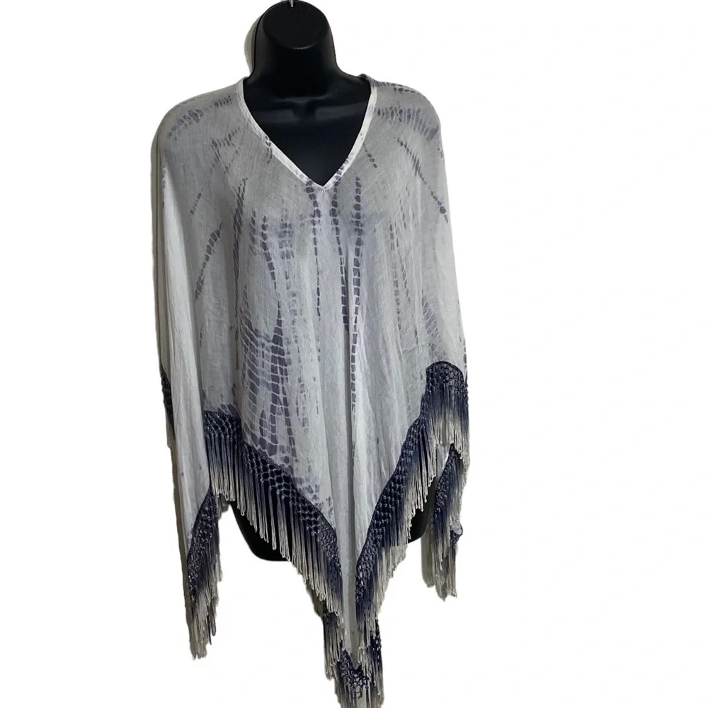 Fraas The Scarf Company Pull Over Fringe Poncho 100% viscose Gypsy Attire V-neck